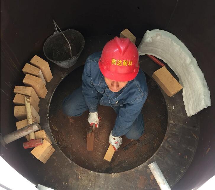 耐火磚施工